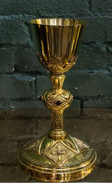 Antique-Chalice-86
