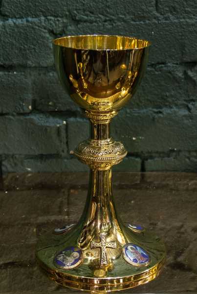 Antique-Chalice-89