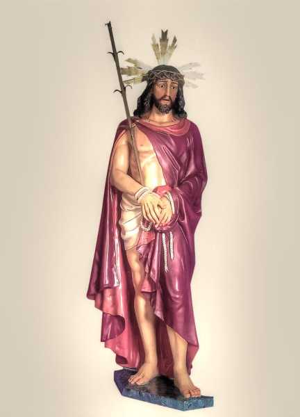 Jesus-of-Nazareth-Church-Statue