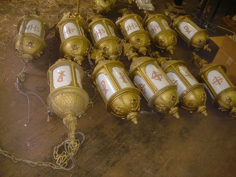 Catholic-Church-Antique-cathedral-lights