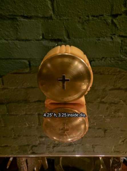 Custodial-luna-holder-1