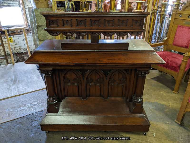 Incredible-Lectern-Podium-Stand