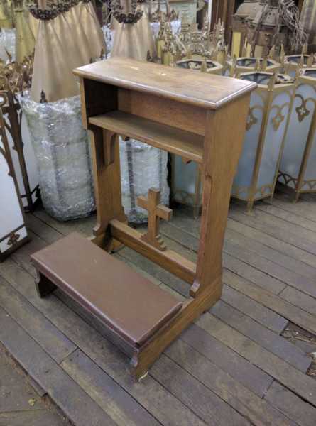 Antique-Kneeler-Prie-Dieu-18