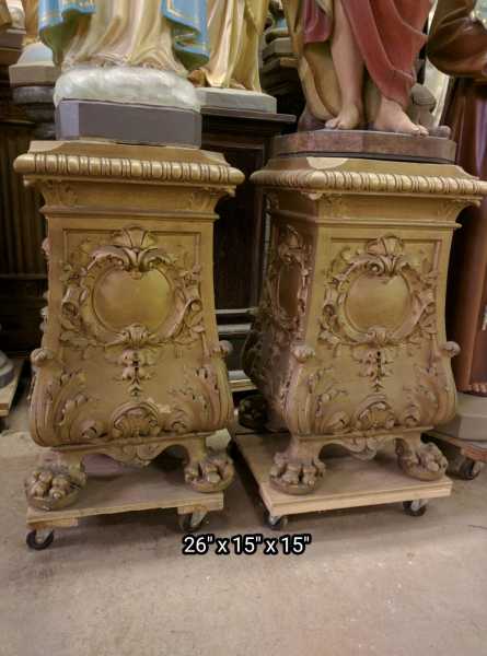 A-Pedestal-for-Statues-5