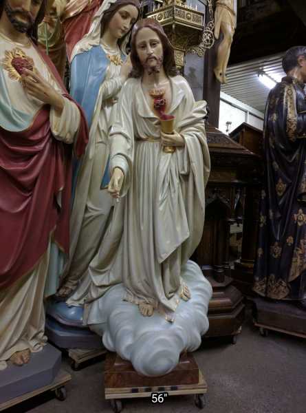 Eucharist-Lord-Jesus-Statue-Cathedral
