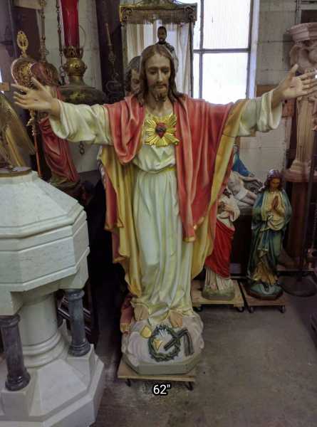 Jesus-is-Risen-Statue