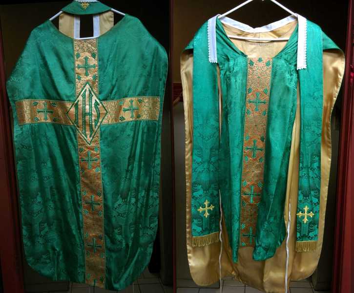 Fiddleback-Vestment-Green-3
